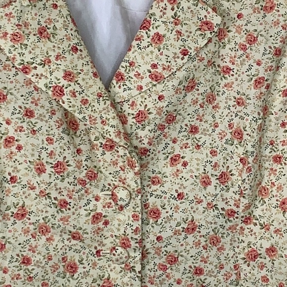 Spring Time Roses Covered Button Lined Blazer  L - Picture 2 of 6